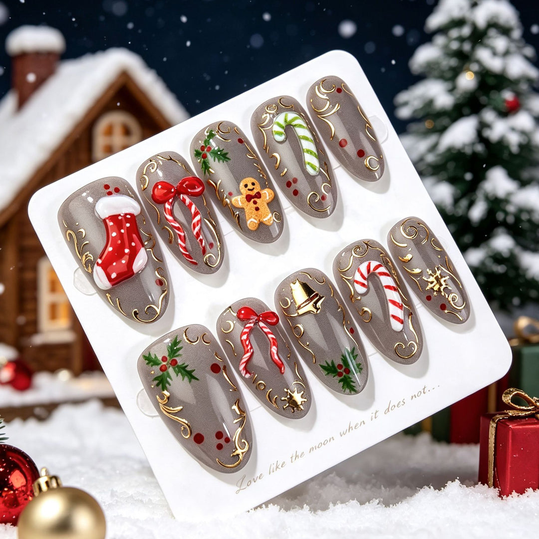 Holiday-Themed Decorative Press-On Nails