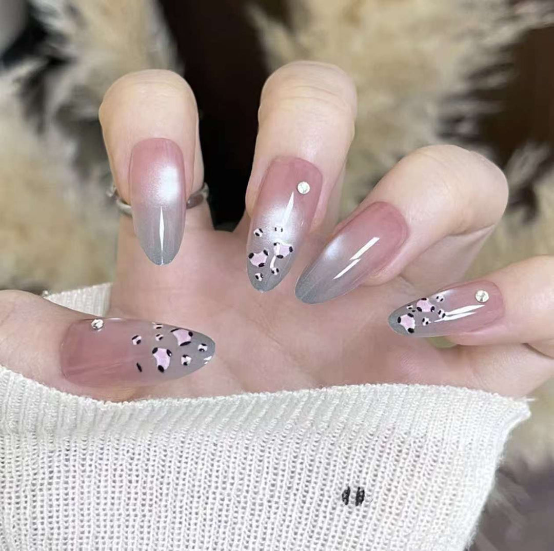 Artistic Gel Nail Tips Kalsten