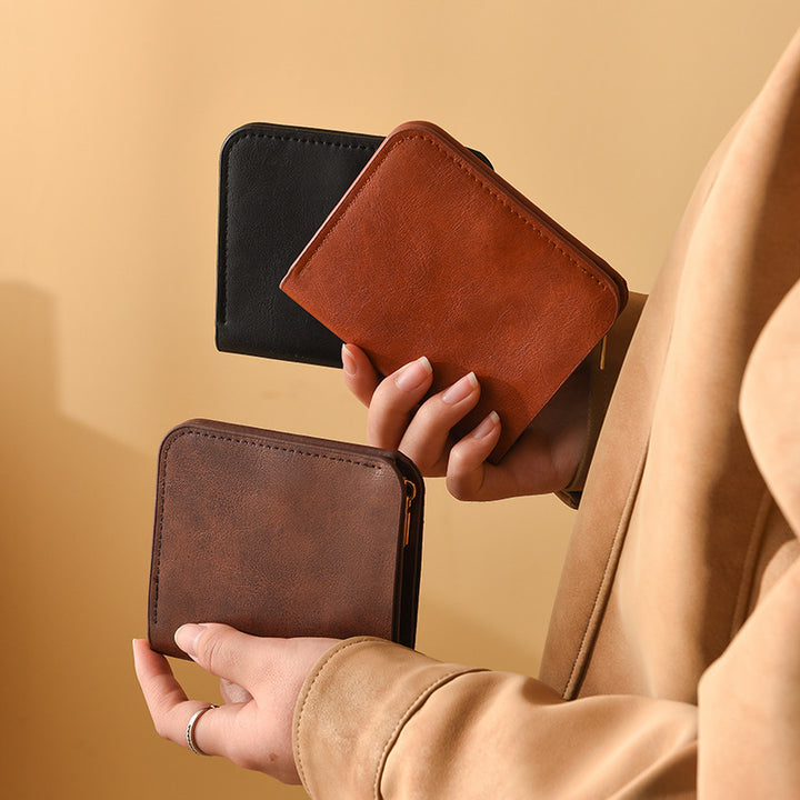 Classic Leather Bi-Fold Wallet Kalsten