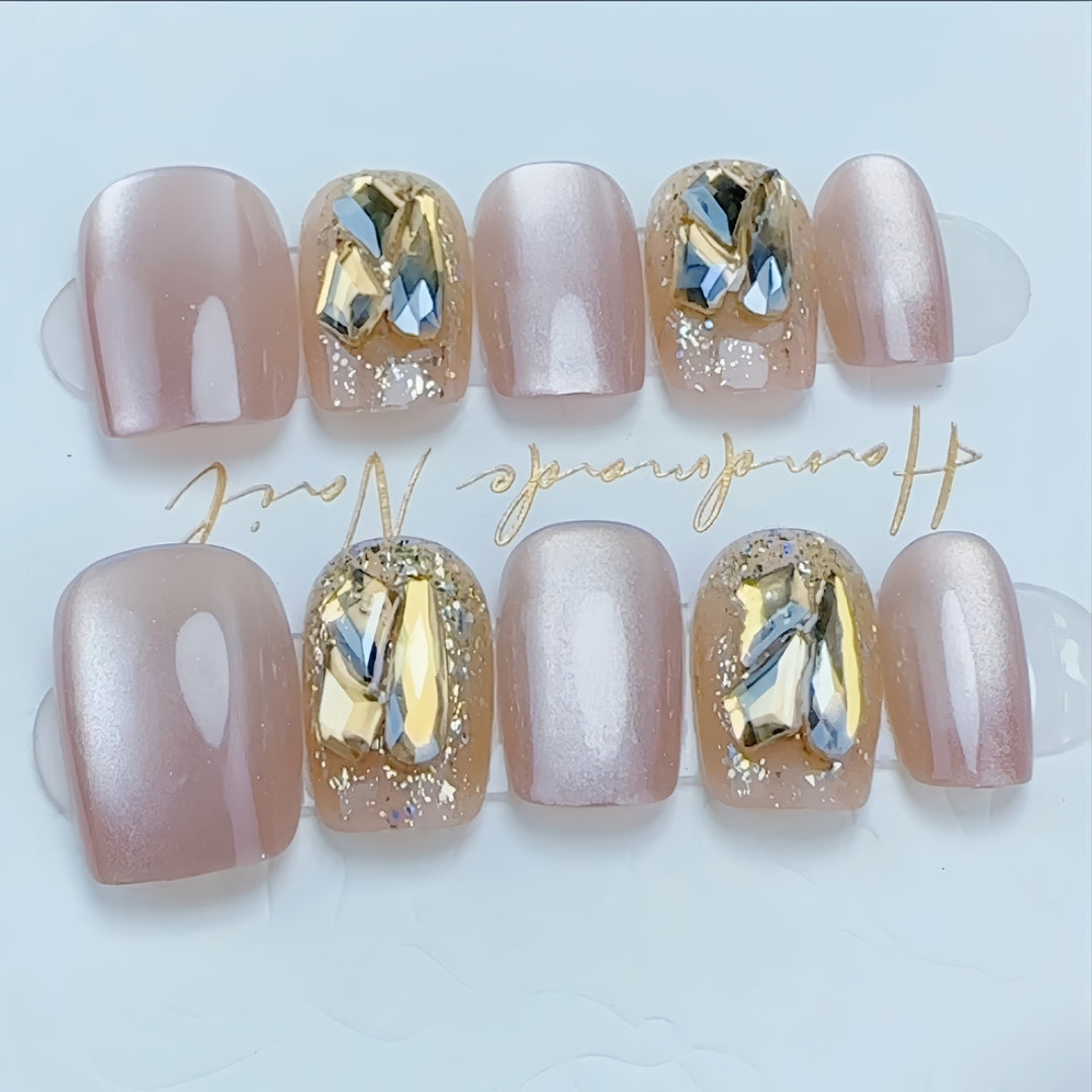 Handmade Decorative Nail Set Kalsten