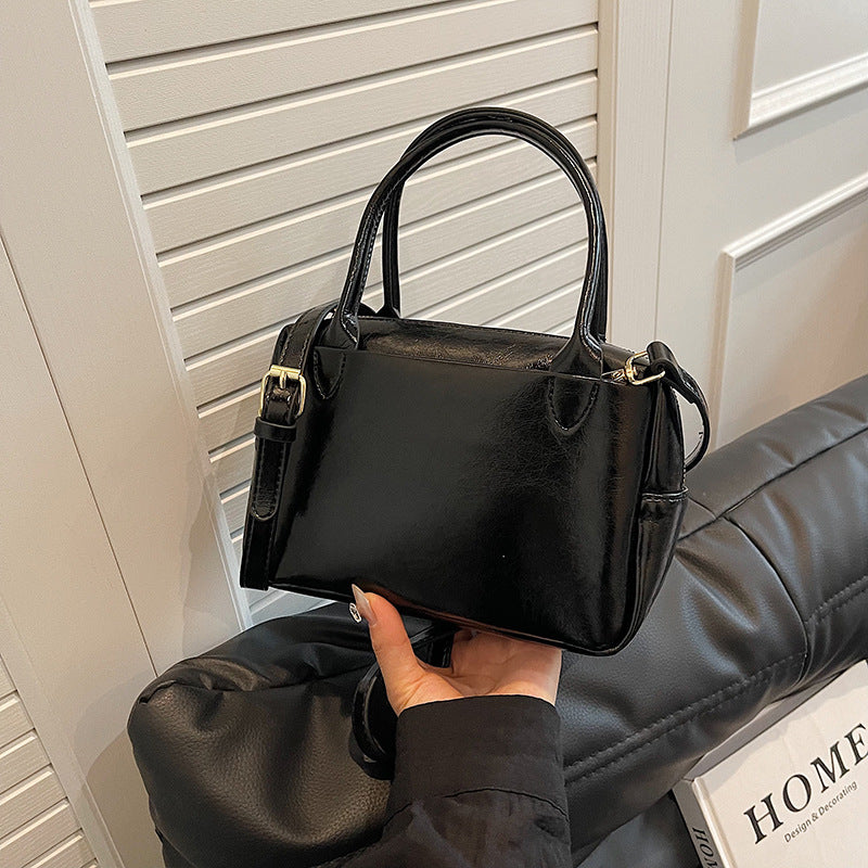 Luxurious Structured Leather Handbag Kalsten