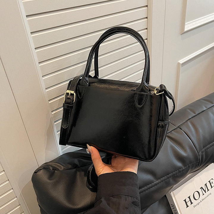 Luxurious Structured Leather Handbag Kalsten
