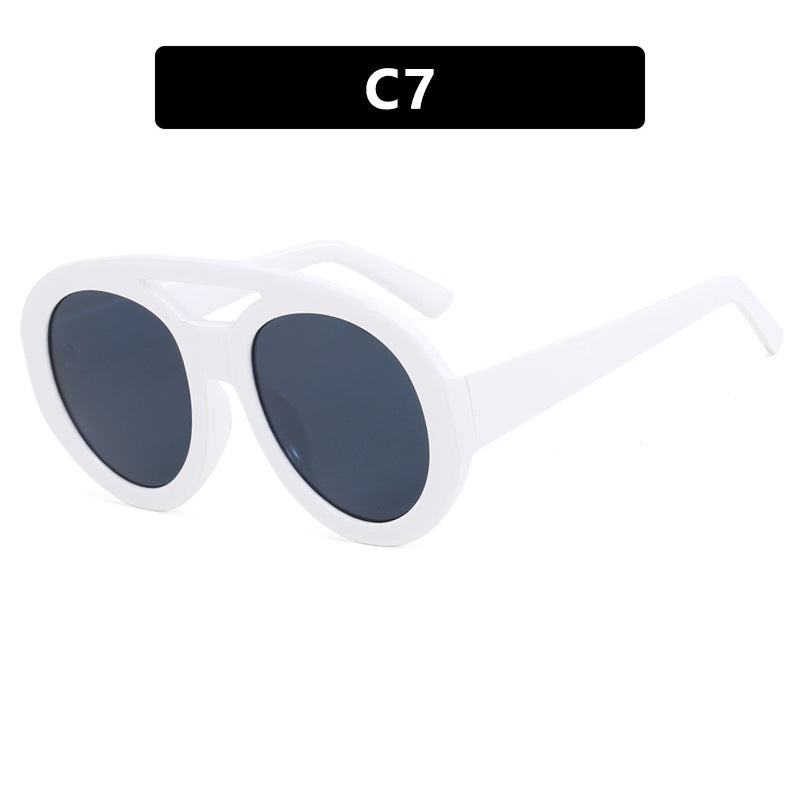Ladies elegant sunglasses with fashionable design Kalsten