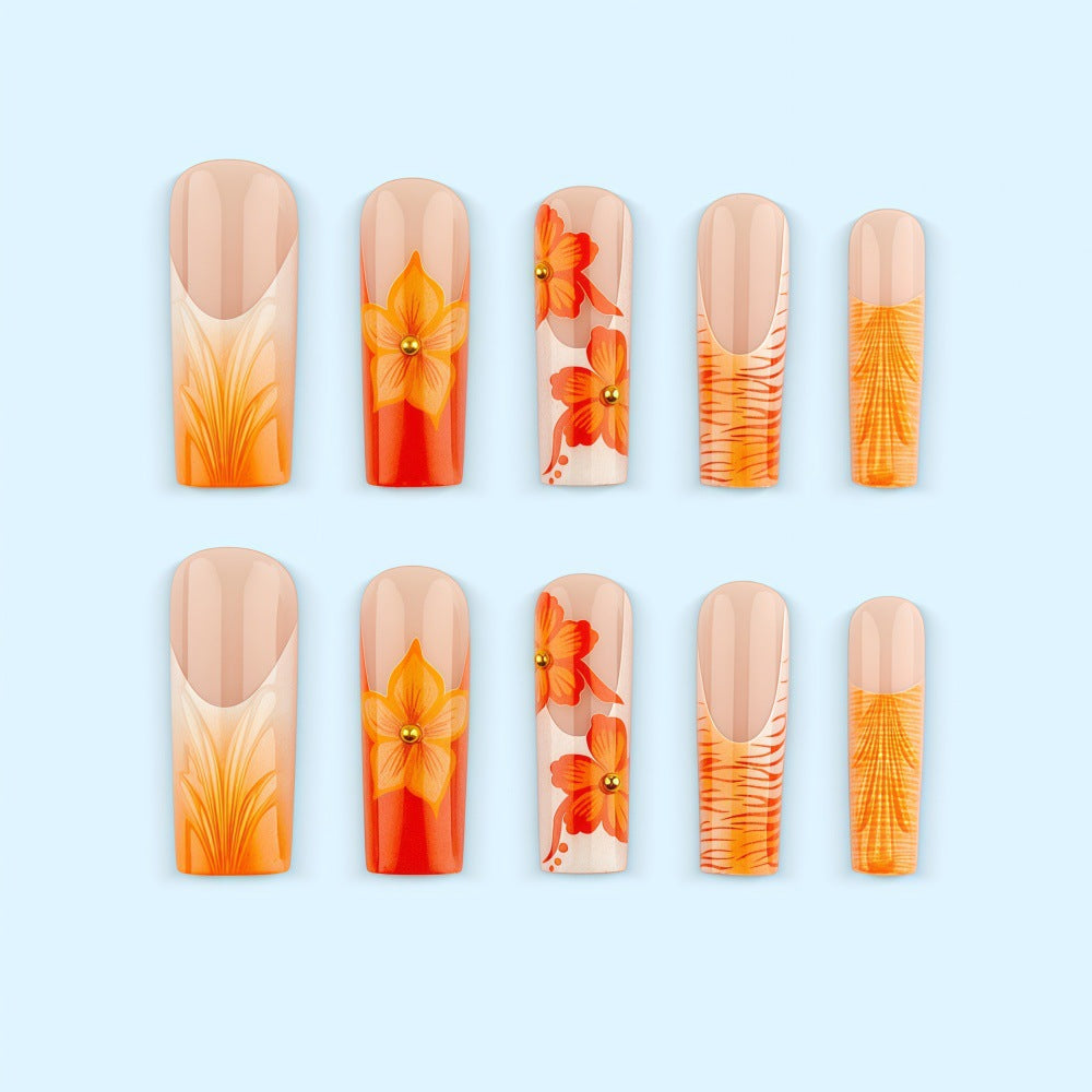 Nail art with floral accents and glitter Kalsten