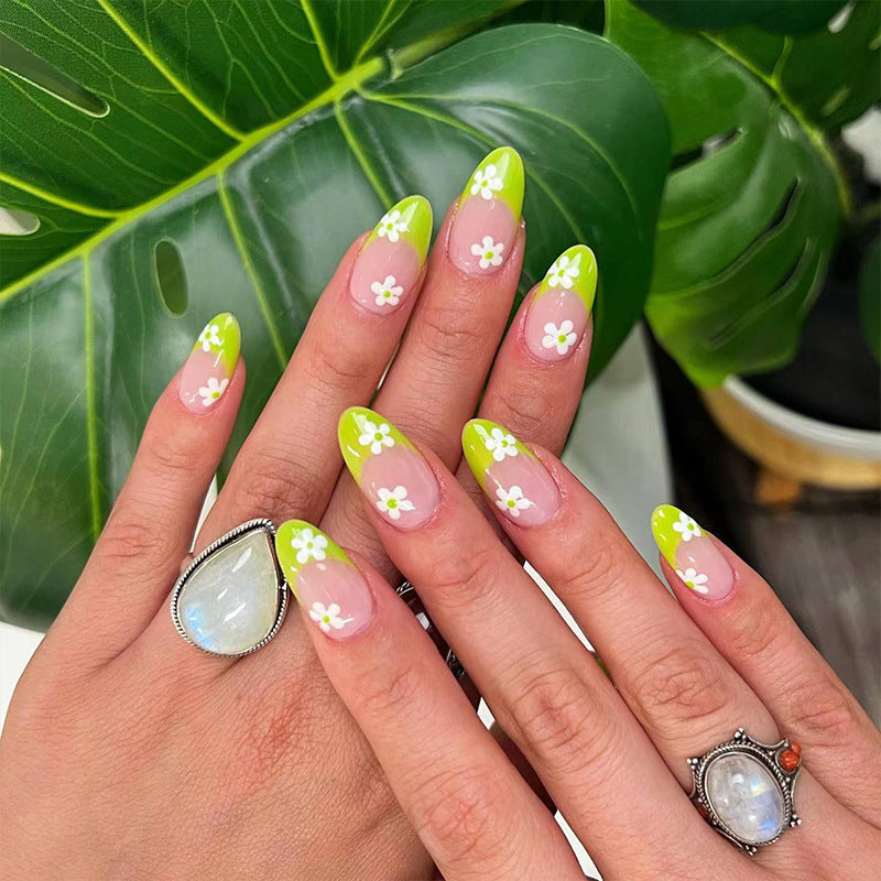 Artificial nail set with unique patterns Kalsten