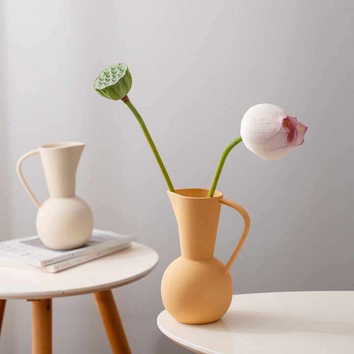 Modern Minimalist Ceramic Pitcher Kalsten