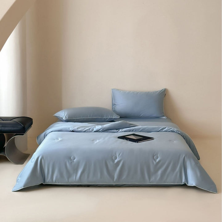 Elegant quilted satin bedspread set with piping and decorative buttons Kalsten