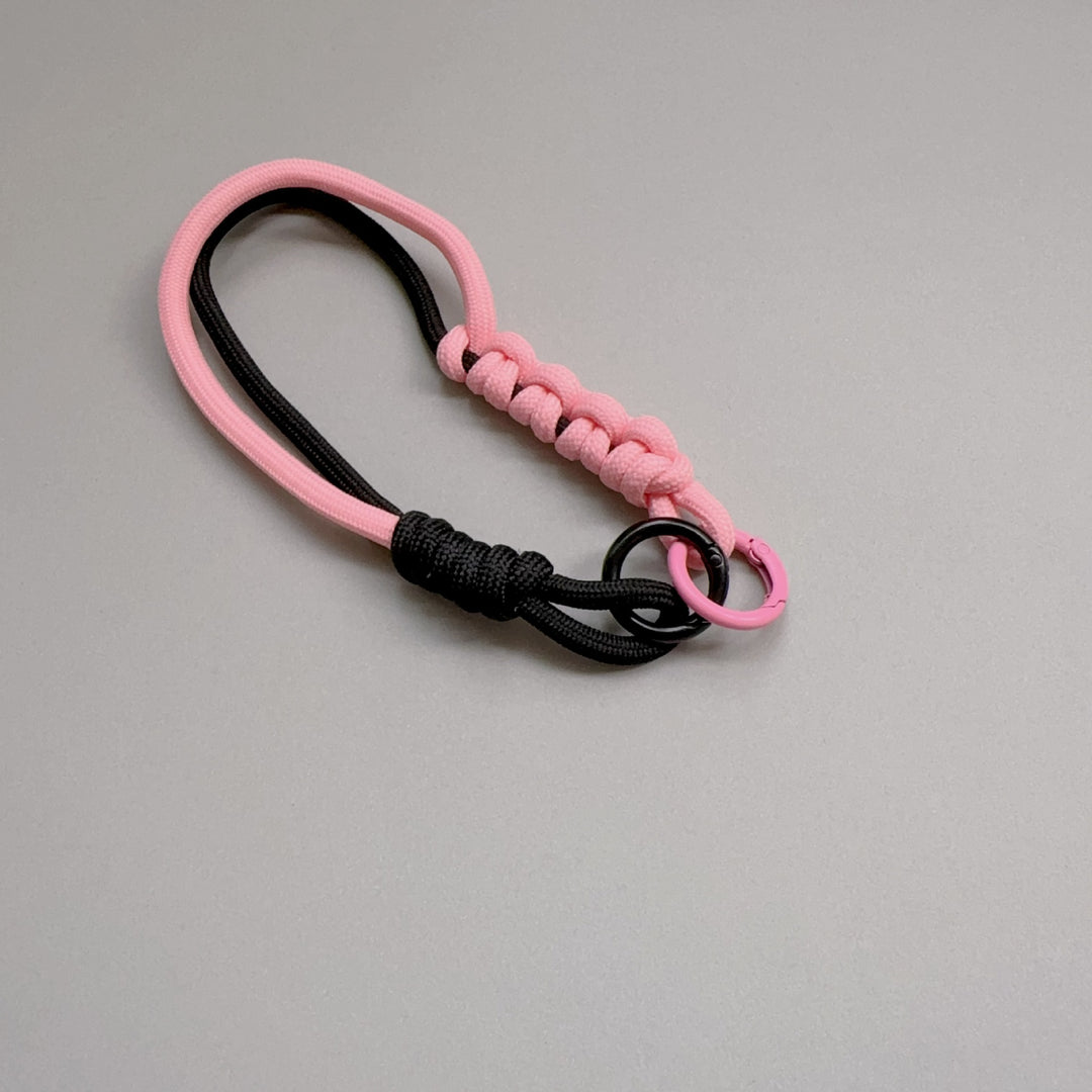 Paracord Keychain Holder Kalsten