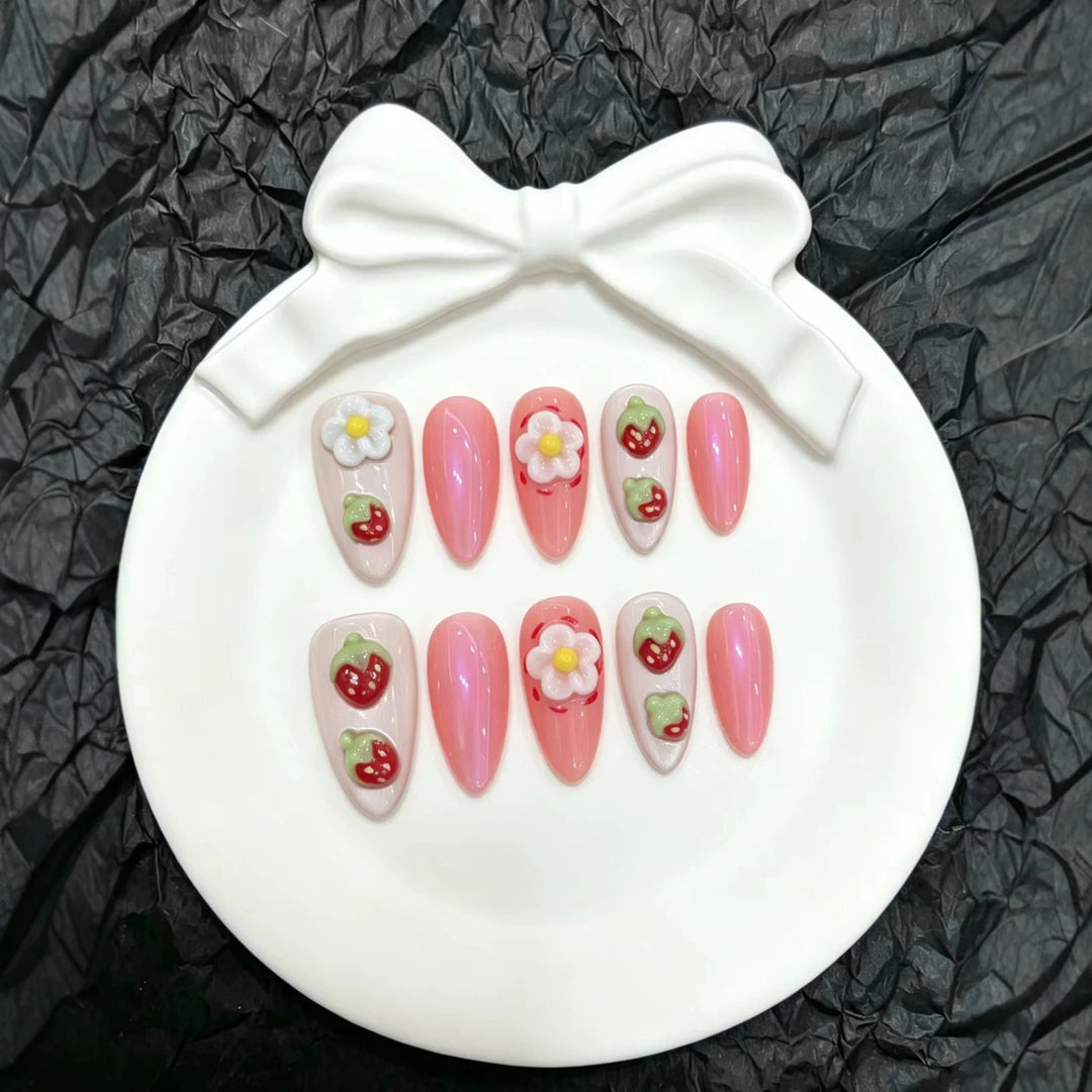 Artistic Strawberry-Themed Press-On Nail Set