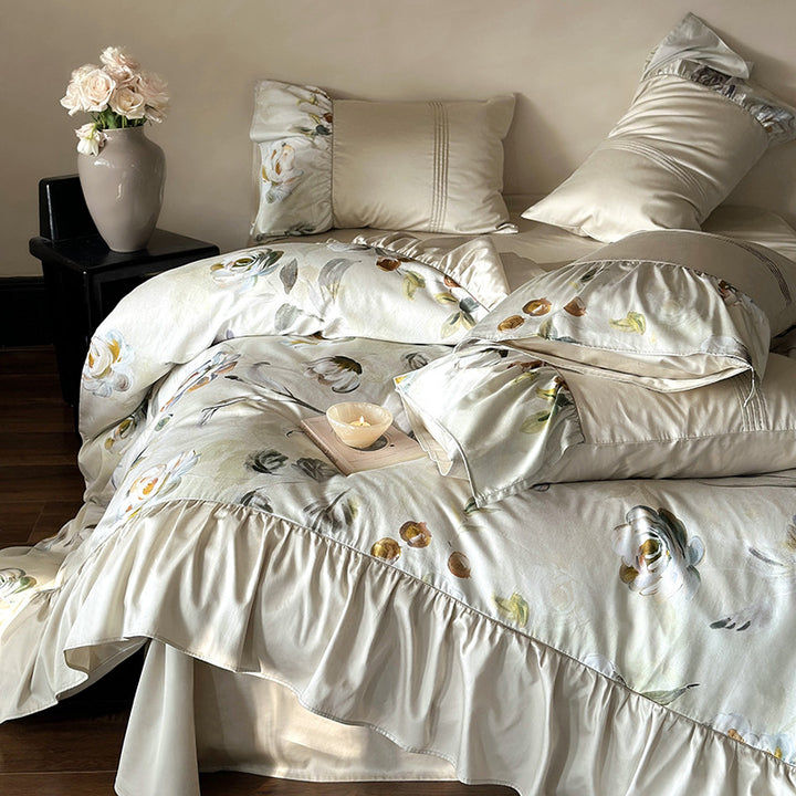 Bedding set made of silky cotton satin with floral watercolor illustration and ruffle