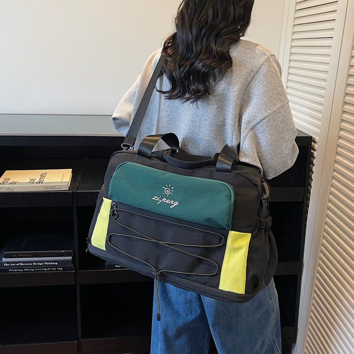 Spacious Multi-Compartment Travel Bag Kalsten