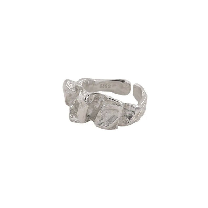 More elegant and timeless ring Kalsten