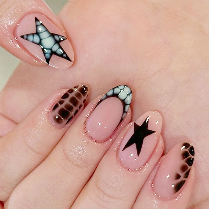Artistic Themed Nail Design Collection Kalsten