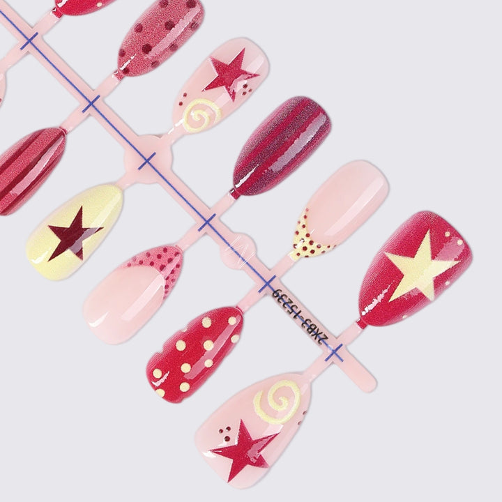 Nail art set with creative star and spiral motifs Kalsten