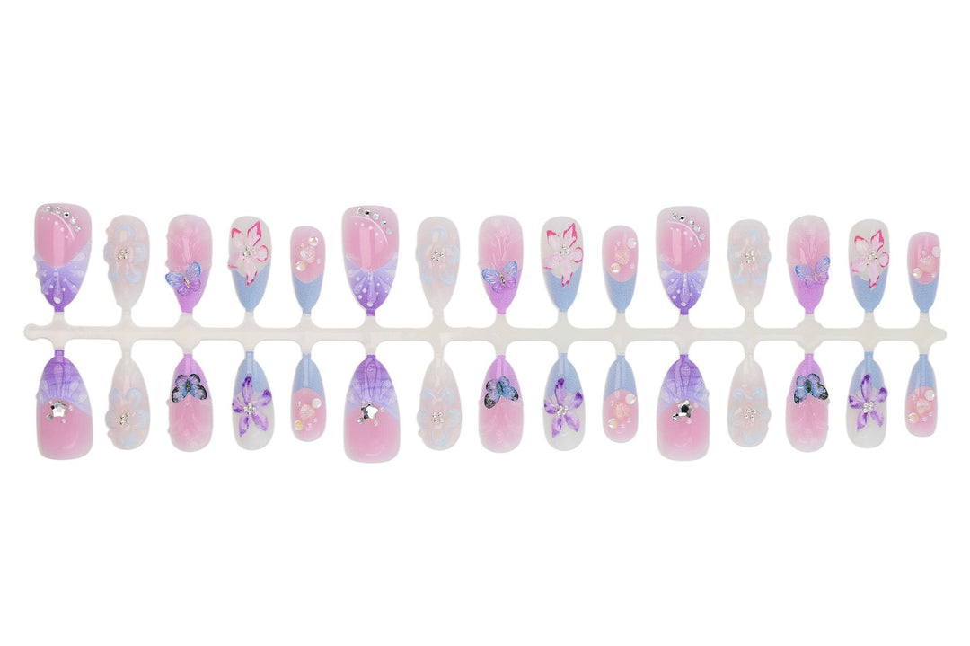 Artificial nail set with elegant flower and butterfly decorations Kalsten
