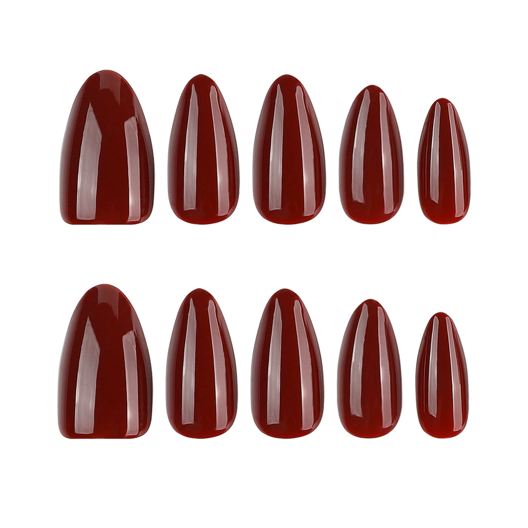 Elegant Nail Art in Modern Design Kalsten