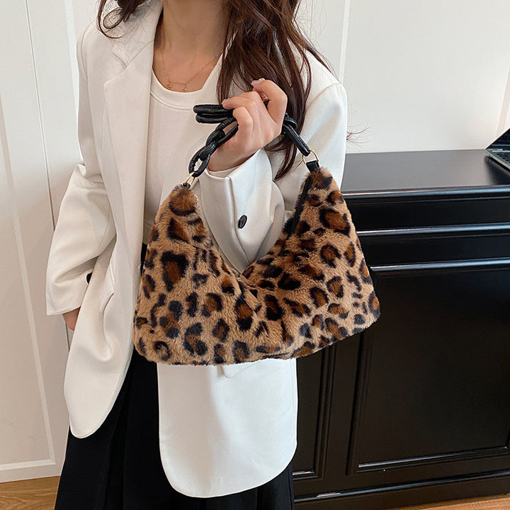 Chic Faux Fur Crossbody Bag Kalsten