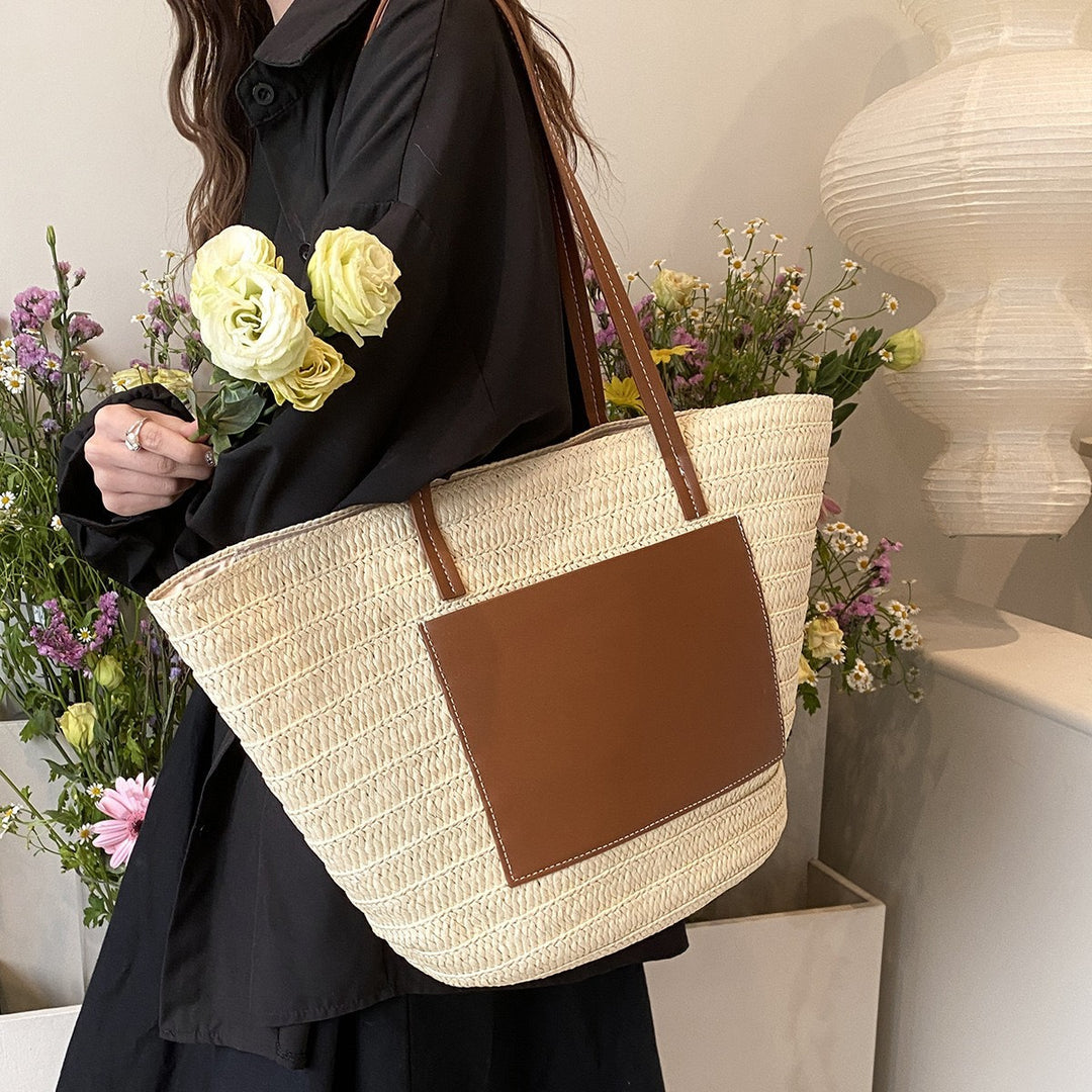 Spacious macrame tote bag with elegant leather accent Kalsten