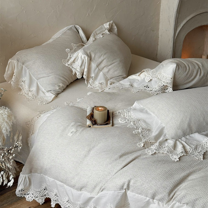 Romantic cotton-linen bedding set with crocheted lace trim and ruffle