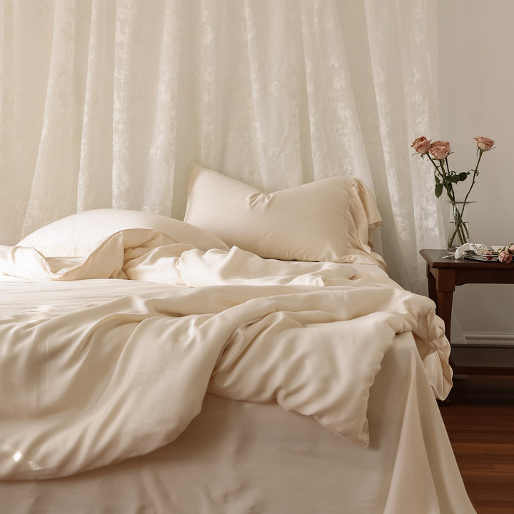 Silk Cotton Satin Duvet Cover Set with Temperature Regulating Climate Finish