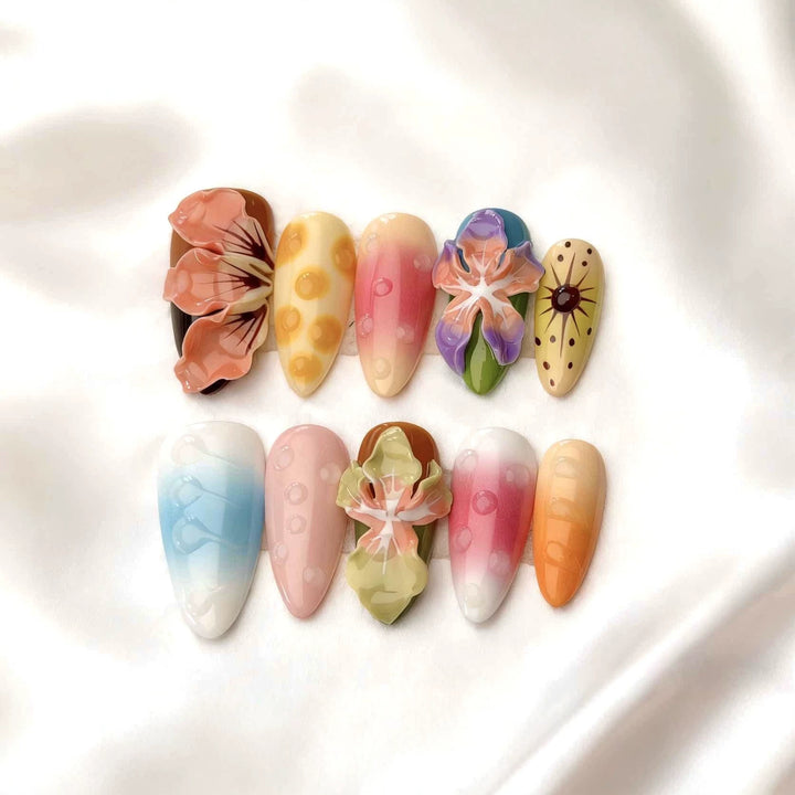 Artistic Floral Press-On Nails Set  1791774256