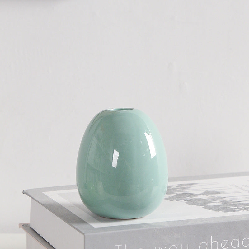 Artistic Ceramic Decorative Vase Kalsten