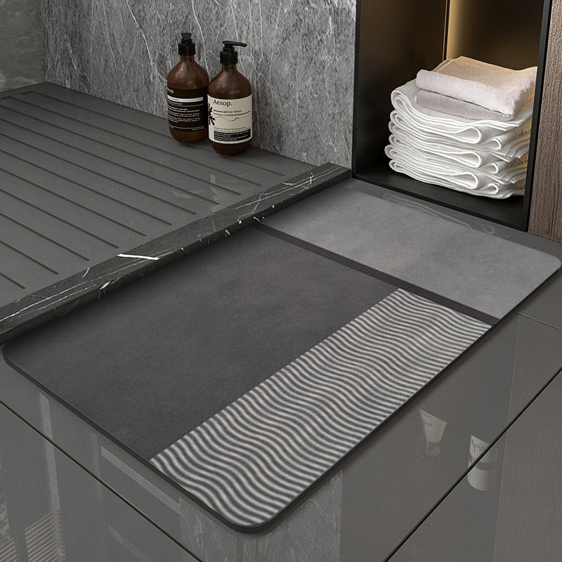 Modern Geometric Bath Mat Kalsten