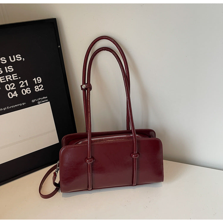 Modern Minimalist Crossbody Bag Kalsten