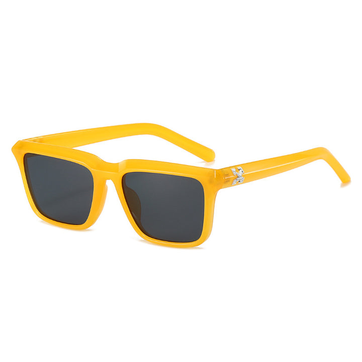 Women's fashionable sunglasses in modern rectangular design Kalsten