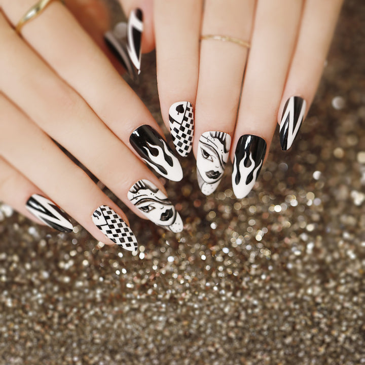 Artful Nail Art in Halloween Design Kalsten