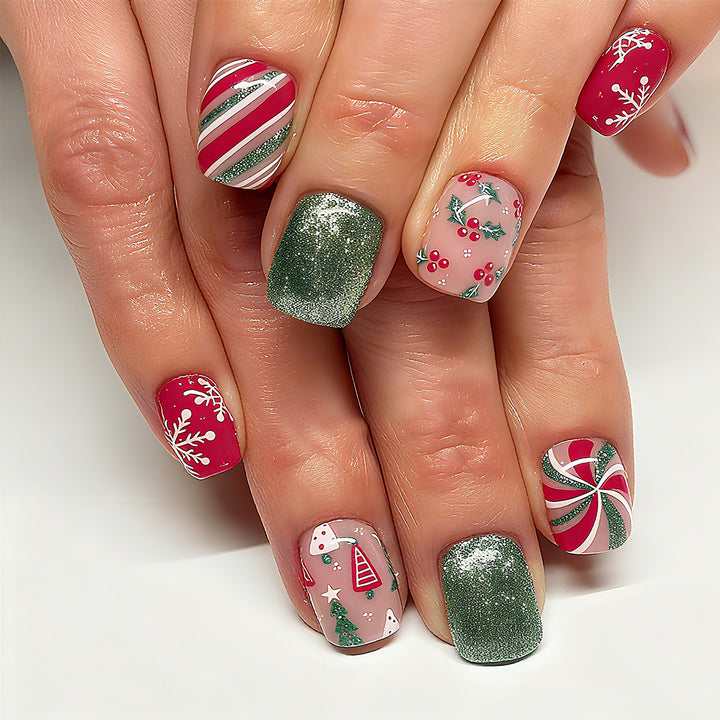 Nail art set with detailed floral designs Kalsten