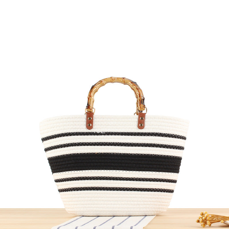 Elegant basket bag with bamboo handles Kalsten