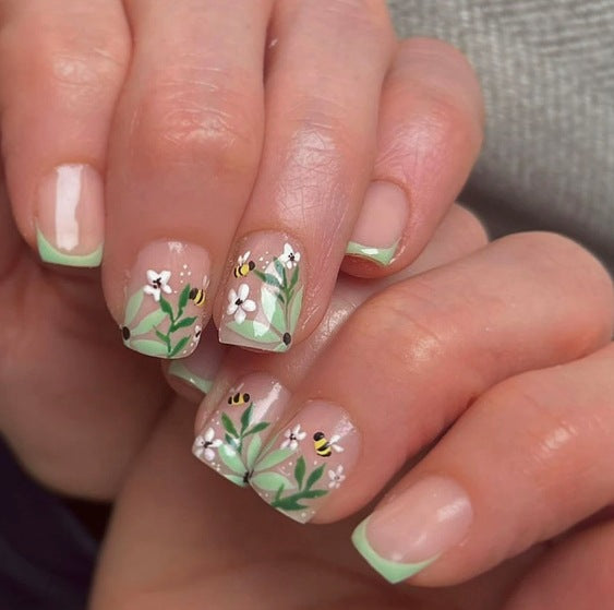 Floral-Themed Acrylic Nail Art Enhancements Kalsten