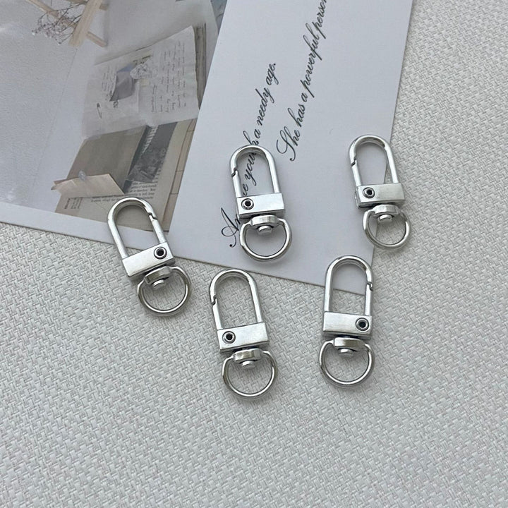 Versatile Metal Carabiner Clip Kalsten