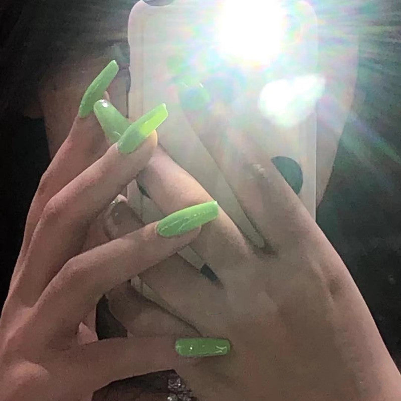 Artificial nails with long French tip design Kalsten
