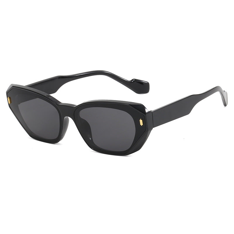 Women’s geometric designer sunglasses with distinctive frame Kalsten