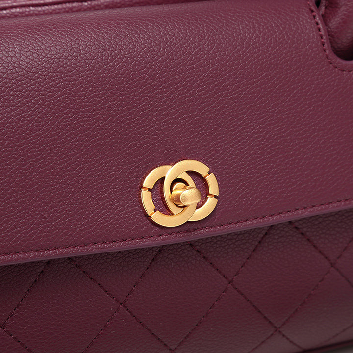 Chic Quilted Handbag