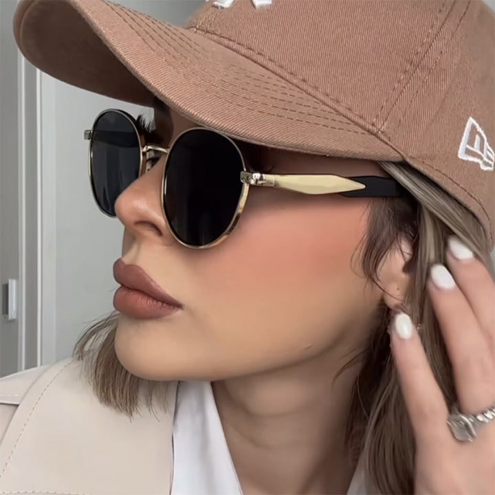 Women's round sunglasses with elegant, golden frame and UV protection Kalsten