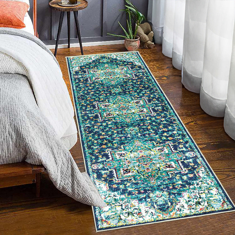 Vintage Floral Runner Rug Kalsten