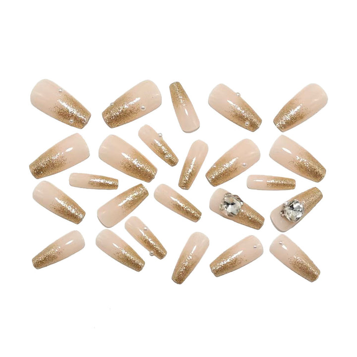 Glamorous artificial nails with glitter and pearl embellishments Kalsten