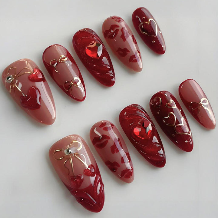 Nail art set with romantic heart and glitter decorations Kalsten