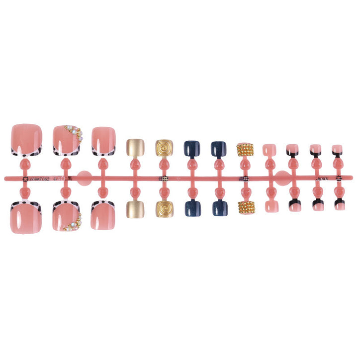 Acrylic nail set with luxurious golden embellishments Kalsten