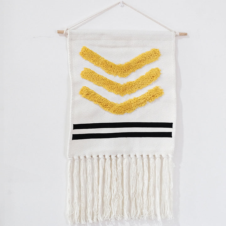 Wall hanging with hand-tufted 3D application and cotton fringes