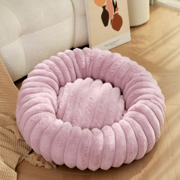 Women's Cozy and Stylish Cuddly Bed Kalsten