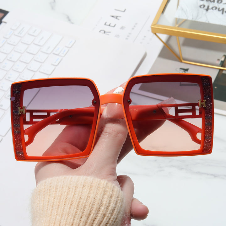 Women’s fashionable sunglasses with extravagant, rectangular frame Kalsten
