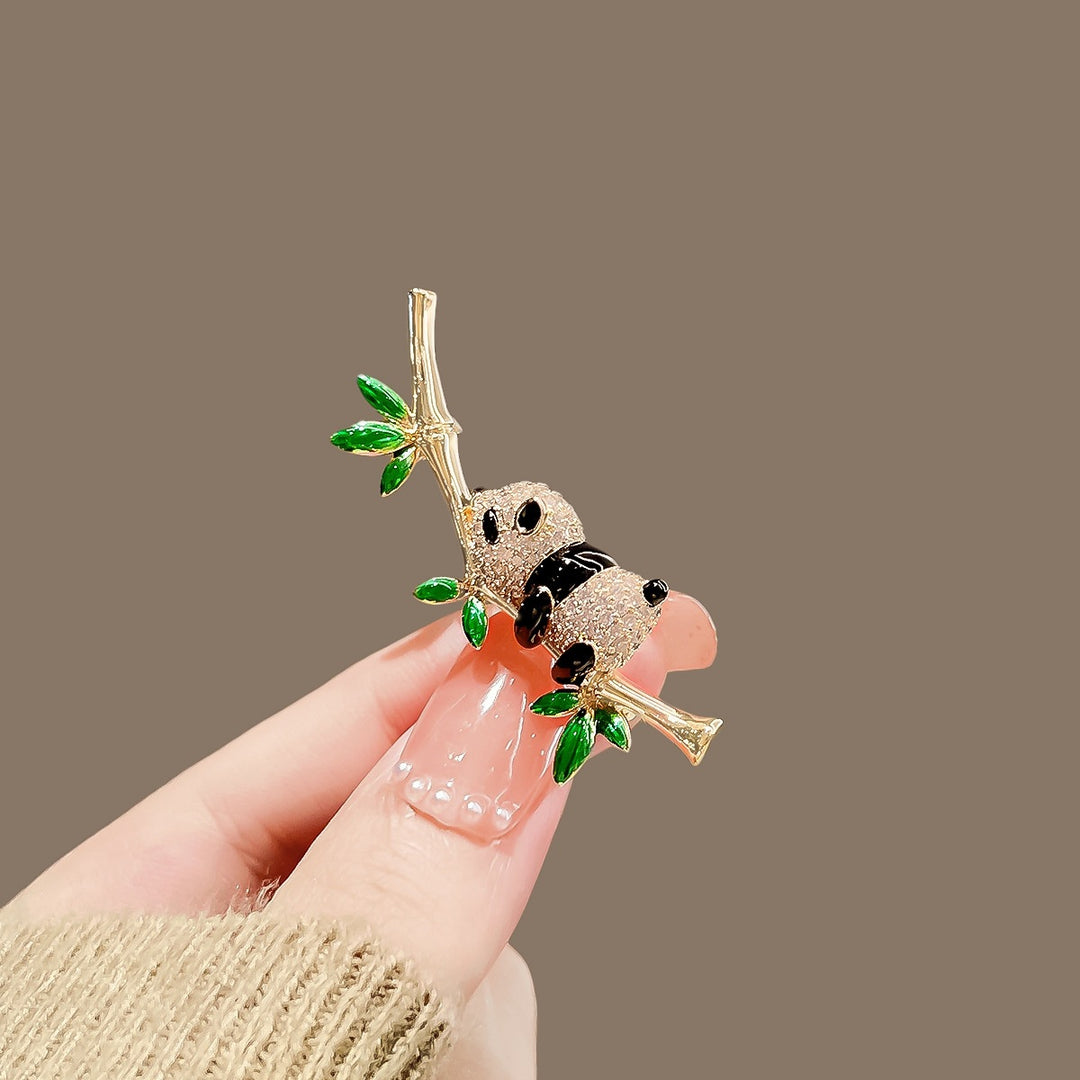 Playful Panda Brooch Kalsten