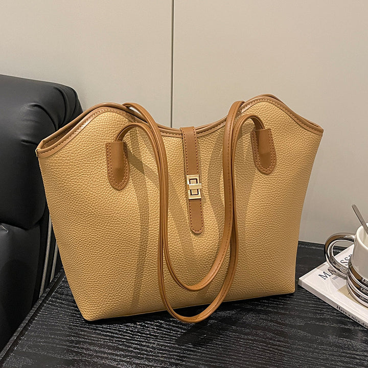 Elegant Textured Leather Tote Bag
