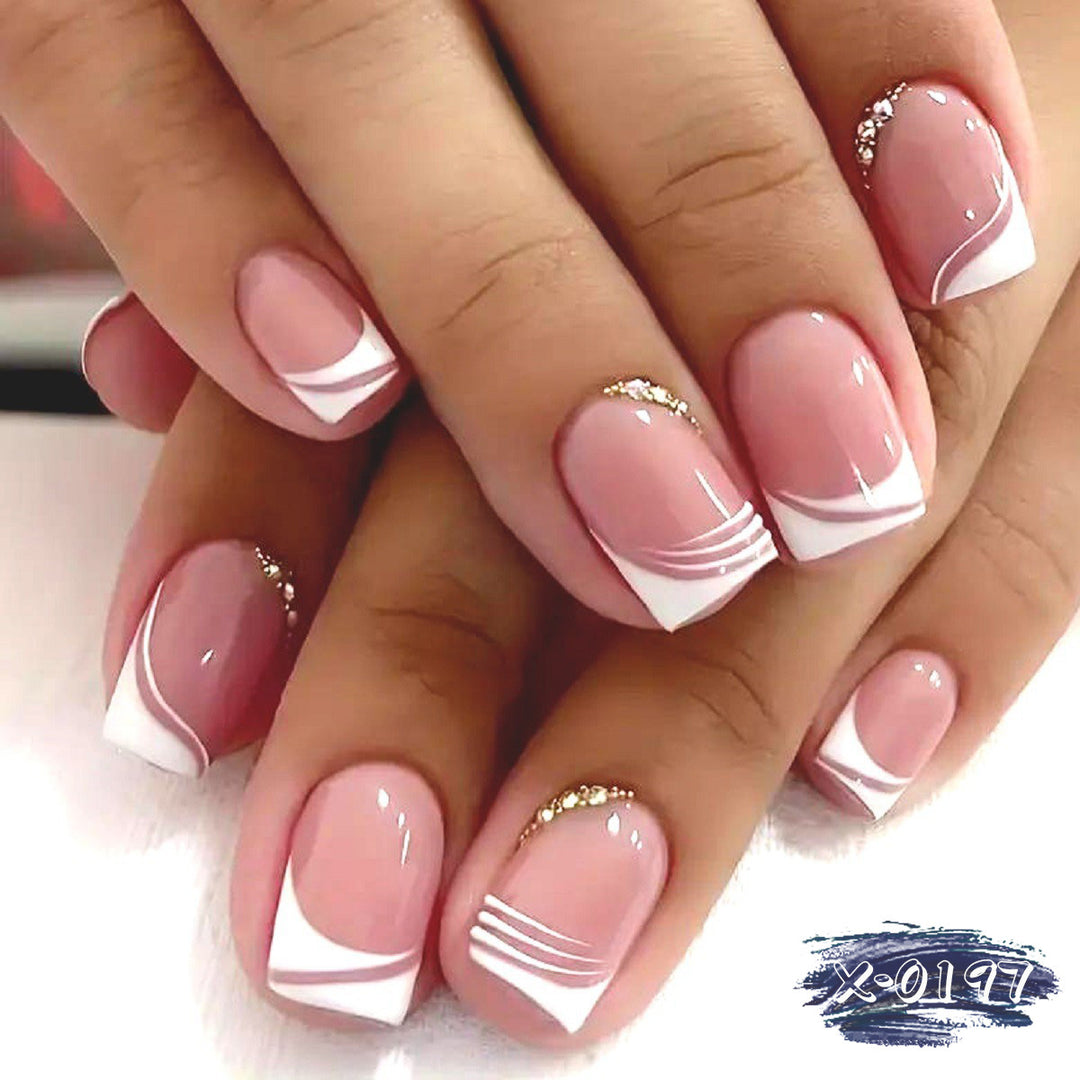 Elegant French Tip Nail Art Design
