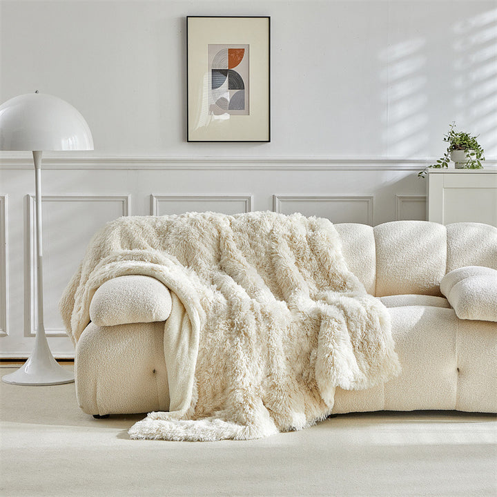 Luxurious Faux Fur Throw Blanket Kalsten