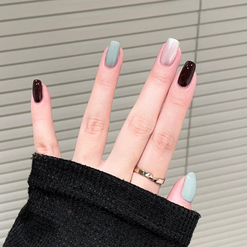 Artistic Press-On Nails with Chic Color Block Design Kalsten